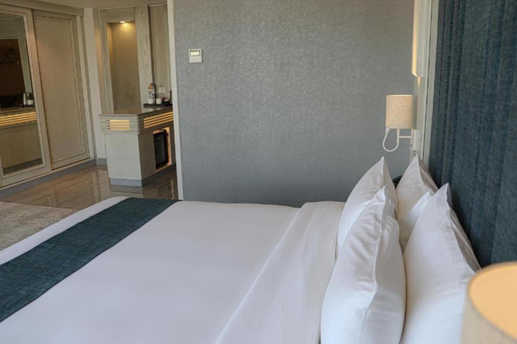 Rival Hotel Amman Dış mekan fotoğraf